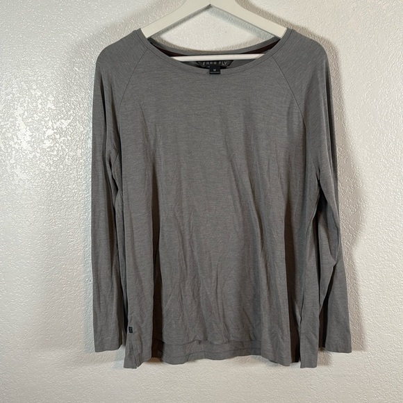 Free Fly Gray Long Sleeve Loose Fit Tee Shirt Size Medium - Picture 1 of 7